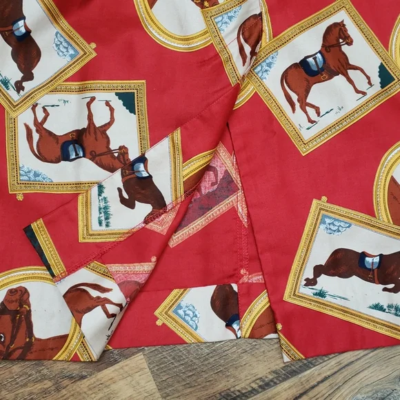 Vintage Alexander Campbell Red and Yellow Horse Portrait Pencil Skirt, Size 10. - Picture 3 of 6